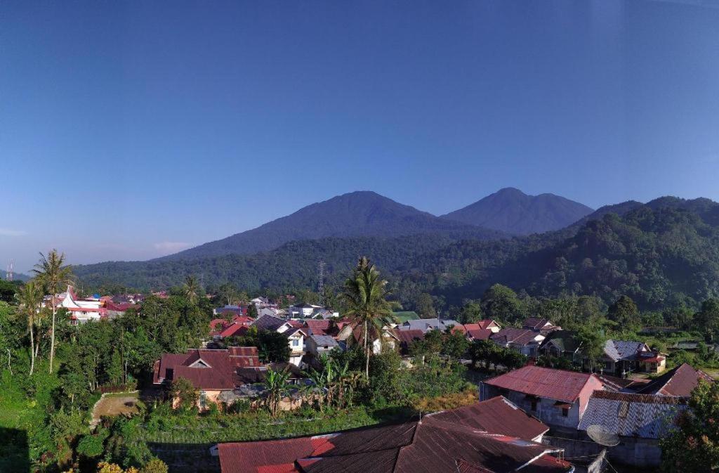 Rangkayobasa Hotel Padang Panjang Bukittinggi Esterno foto